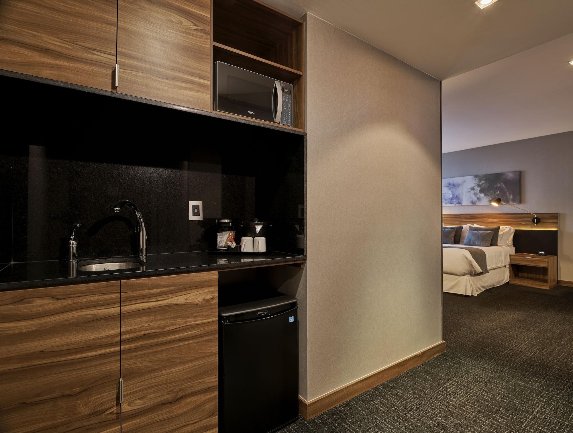 Four Points By Sheraton Distrito Uno Чиуауа Экстерьер фото