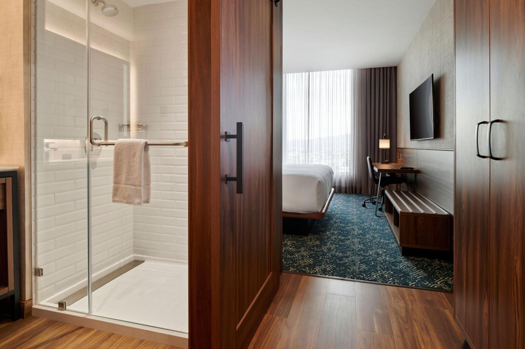 Four Points By Sheraton Distrito Uno Чиуауа Экстерьер фото