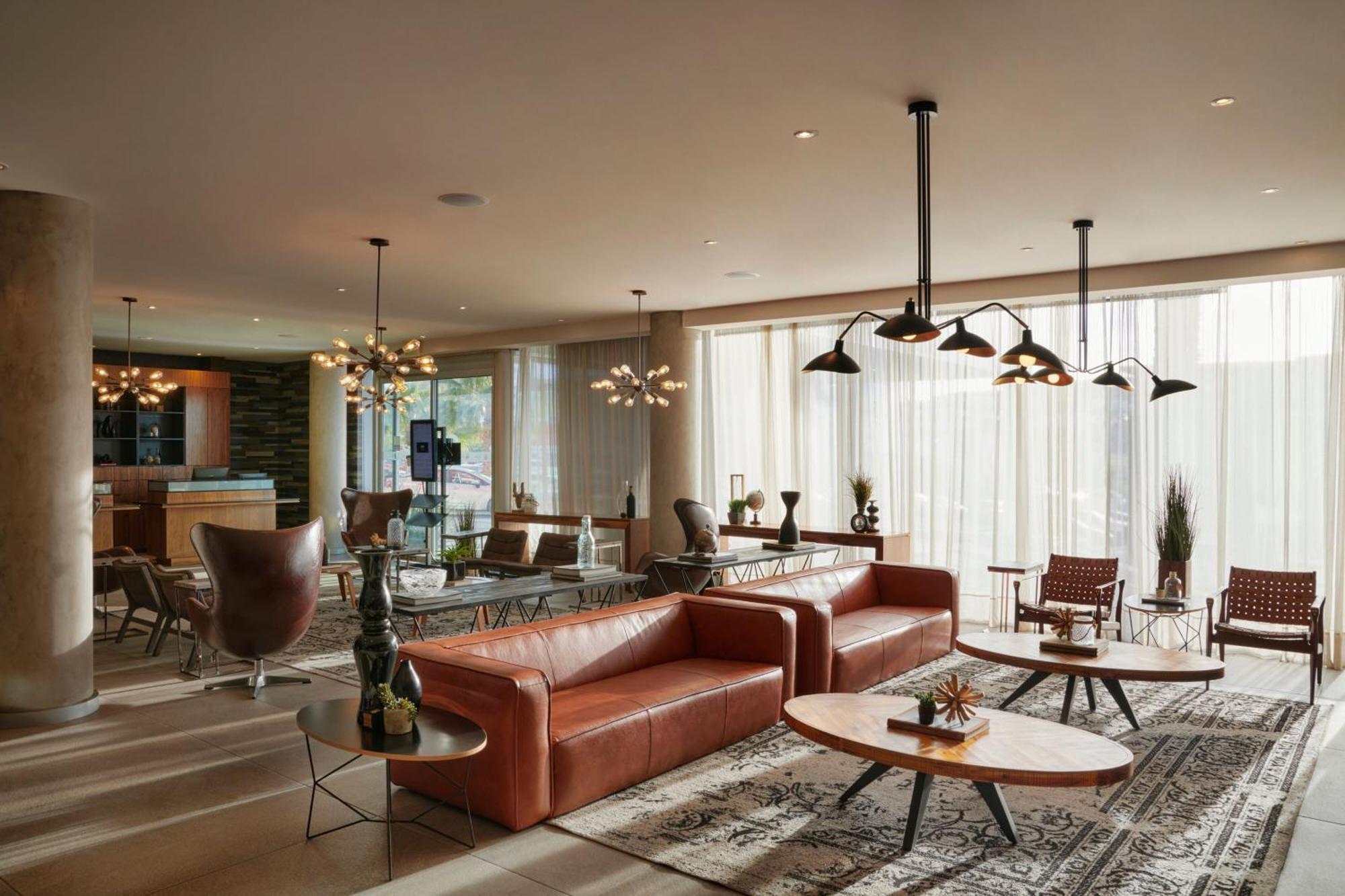 Four Points By Sheraton Distrito Uno Чиуауа Экстерьер фото