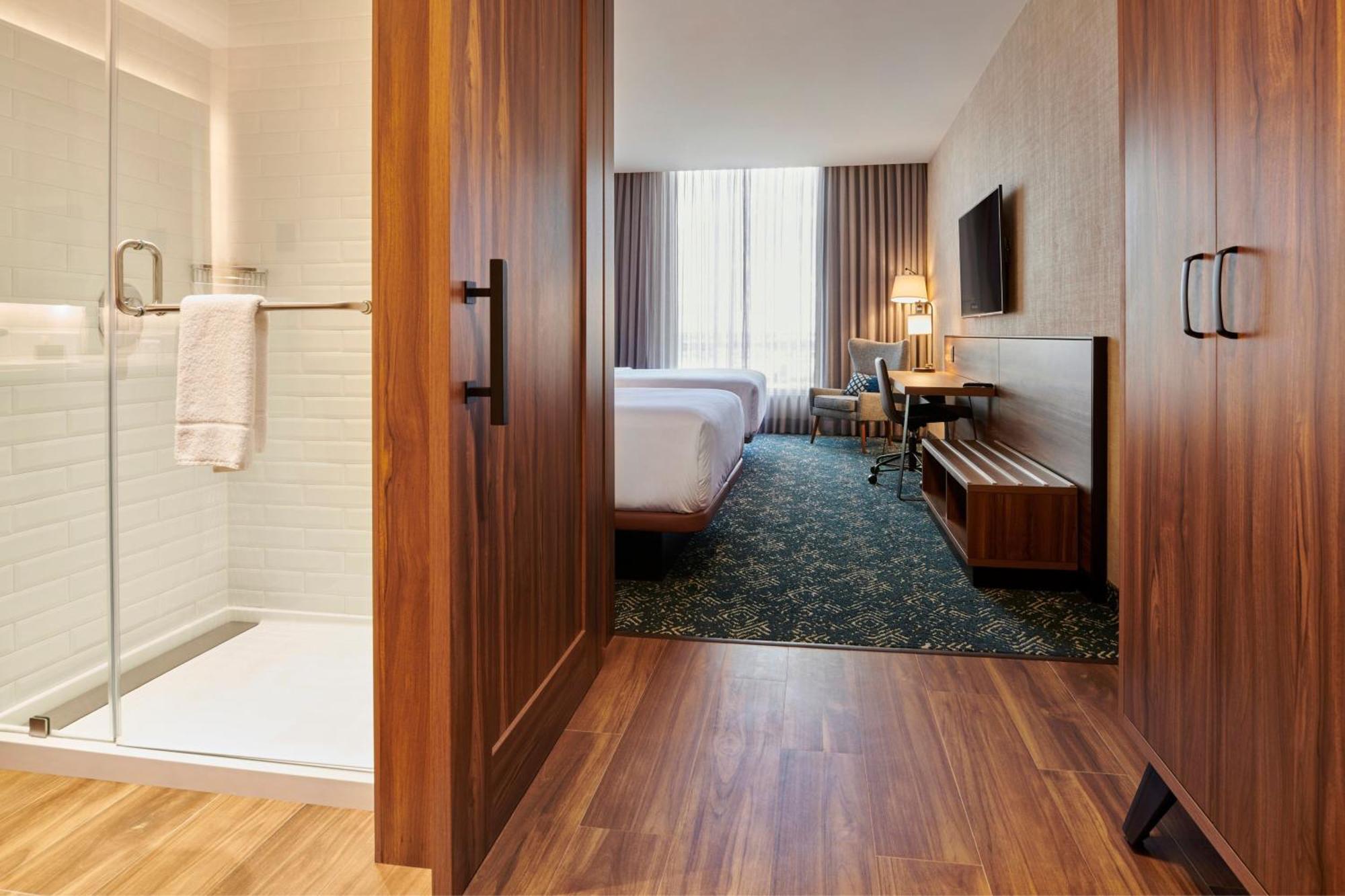Four Points By Sheraton Distrito Uno Чиуауа Экстерьер фото