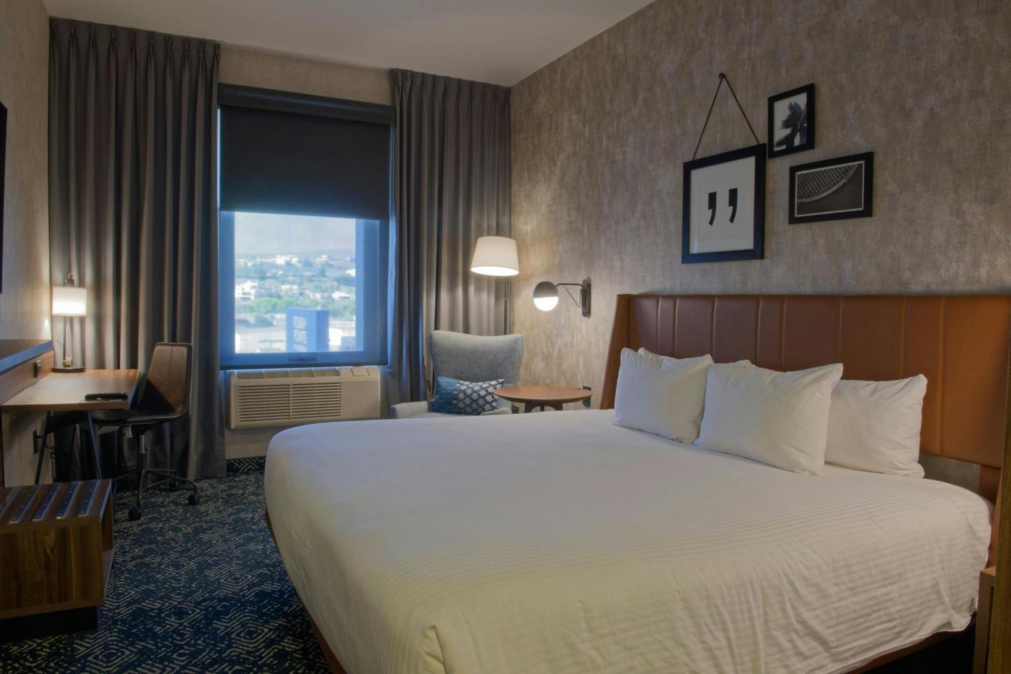 Four Points By Sheraton Distrito Uno Чиуауа Экстерьер фото