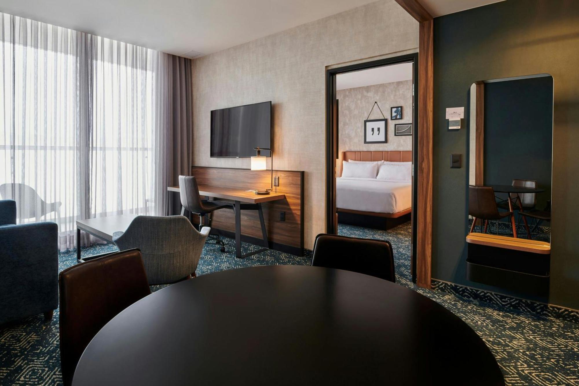 Four Points By Sheraton Distrito Uno Чиуауа Экстерьер фото